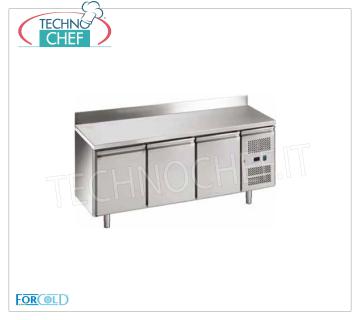 Forcold - Mesa Frigorífica Refrigerada de 3 Puertas con Soporte, Temp. -2 ° / + 8 ° C, lt.417, Mod.G-GN3200TN-FC Mesa Frigorífica 3 Puertas con Soporte, Profesional, capacidad lt.417, temperatura -2 ° / + 8 ° C, refrigeración ventilada, Gastronorm 1/1, ECOLÓGICO en Clase C, Gas R600a, V.230 / 1, Kw.0,275, Peso 114 Kg, dim.mm.1795x700x950h
